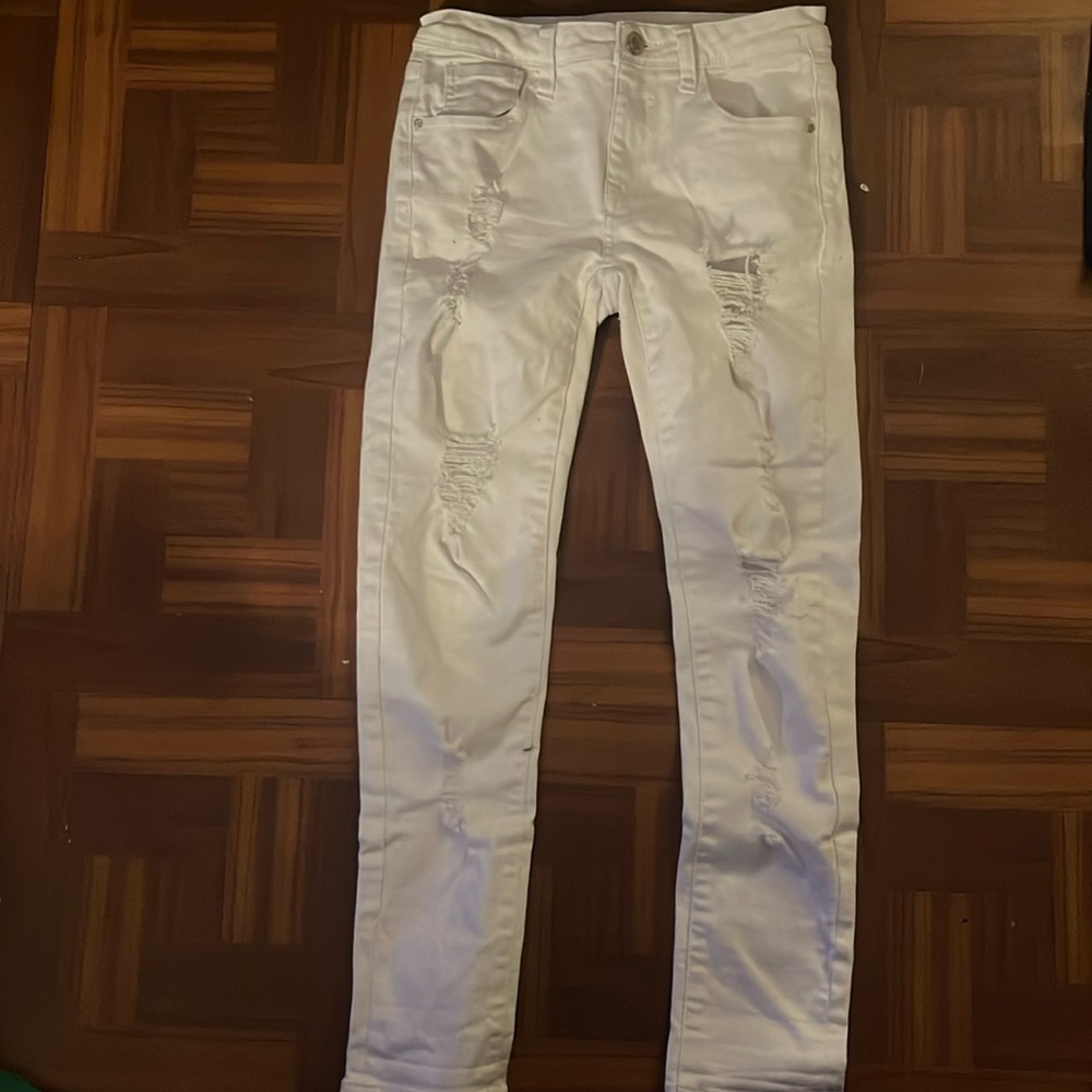 Mid rise White ripped jeans